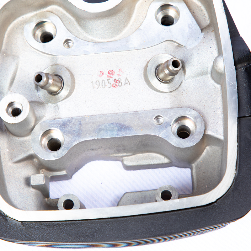 Motorcycle Cylinder Head Comp